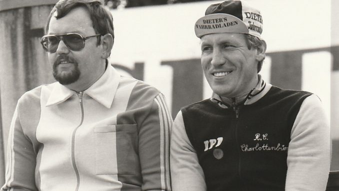 Archiv Knabenreich -Schrittmacher Dieter Durst (li.) und Rainer Podlesch kurz vor der Siegerehrung