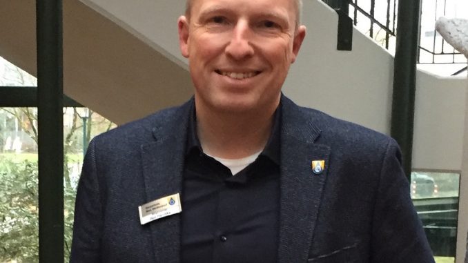 mk -Bürgermeister Tobias Handtke: „Wir hoffen dass unser Gesamtprogramm zu vielen Begegnungen führt denn der persönliche Dialog ist in der heutigen Zeit wichtiger denn je! Und das gemeinsame Feiern auch.Ò